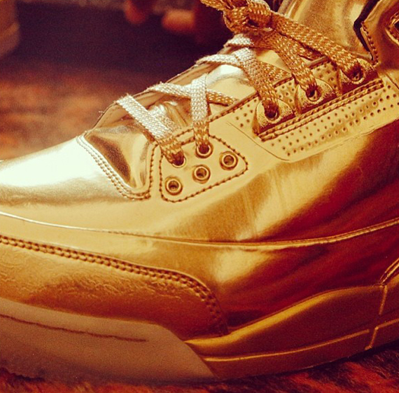 Air jordan 3 gold on sale