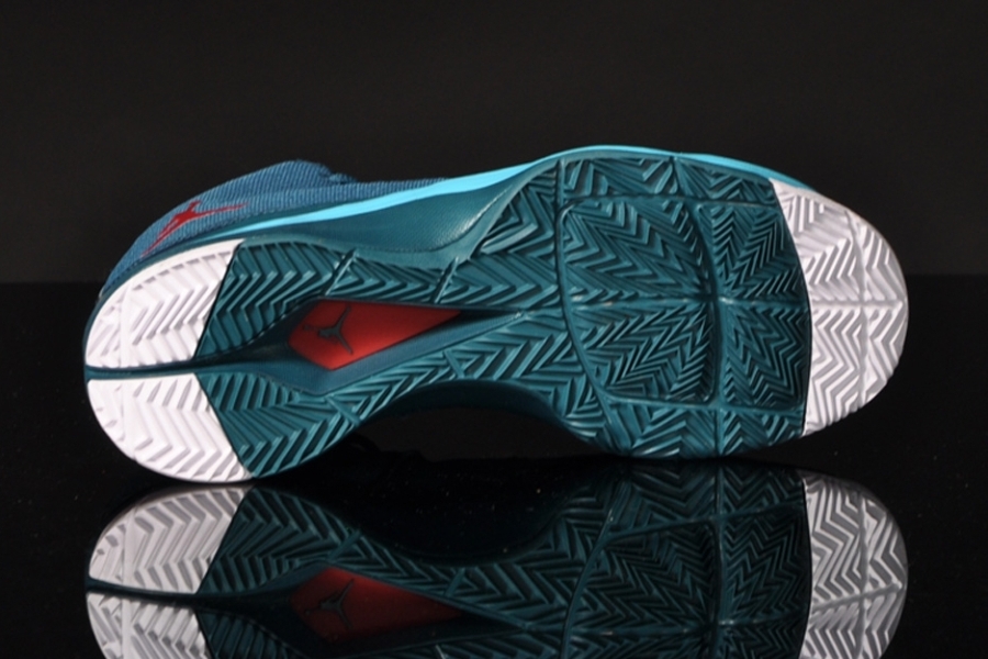 Jordan Super Fly 2 Dark Sea Gym Red Gamma Blue White 03