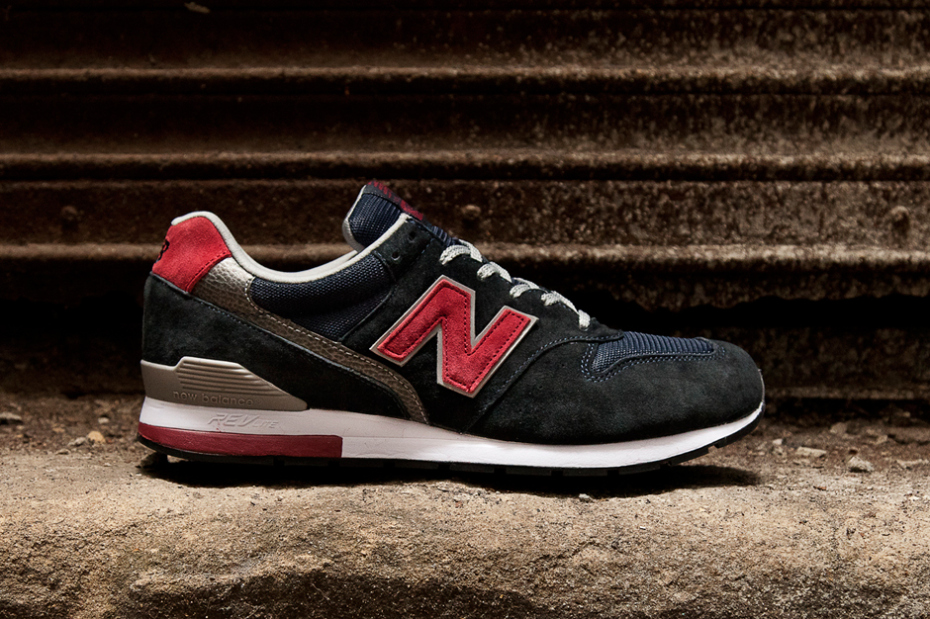 New Balance 2013 Holiday M996 Revlite 4
