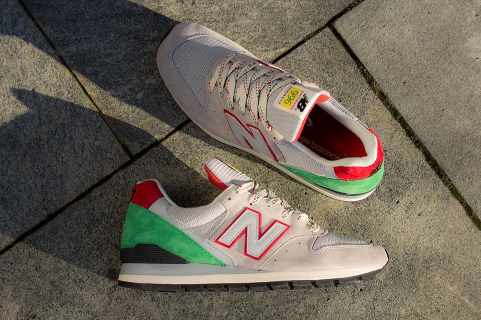 New Balance 996 Grey Red Green 04