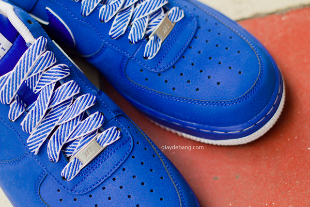 Nike Air Force 1 Low Blue Striped Laces 06