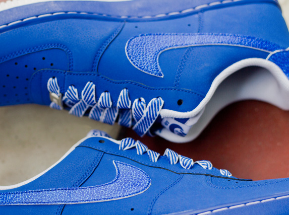 Nike Air Force 1 Low - Blue - White - Striped Laces