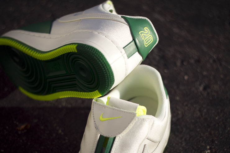 Nike Air Force 1 Low The Glove Pine Green White 01