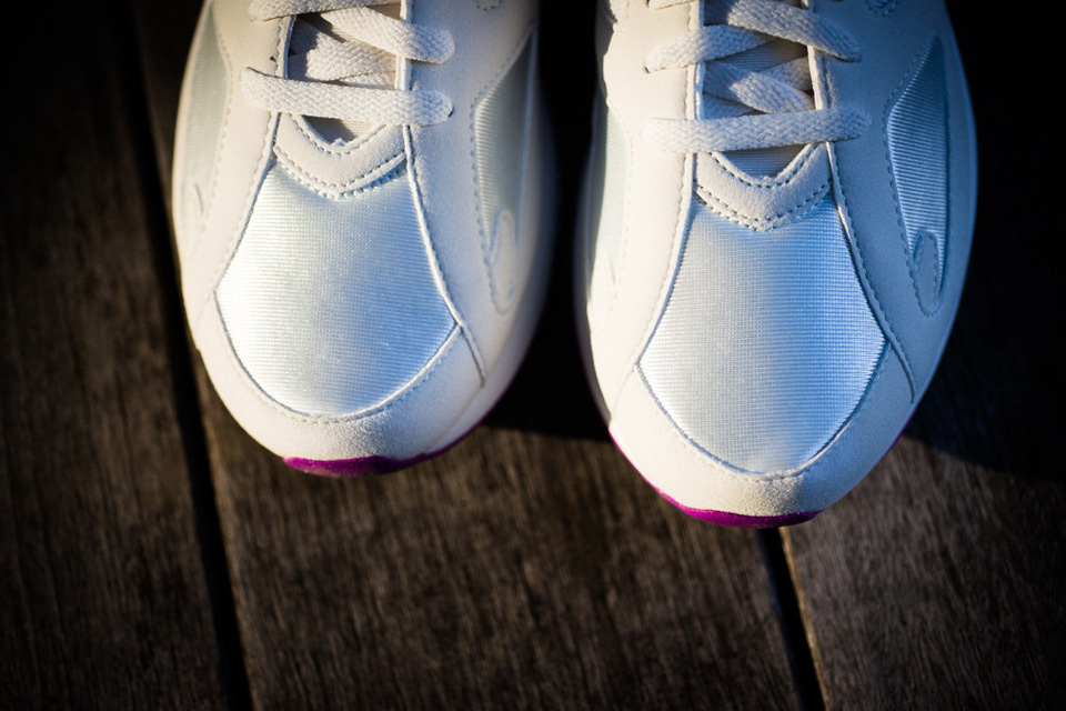 Nike Air Max 180 White Crimson Magenta Release 03