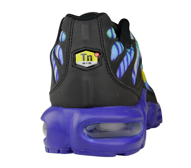 Nike Air Max Plus Hyper Blue Volt Black 3