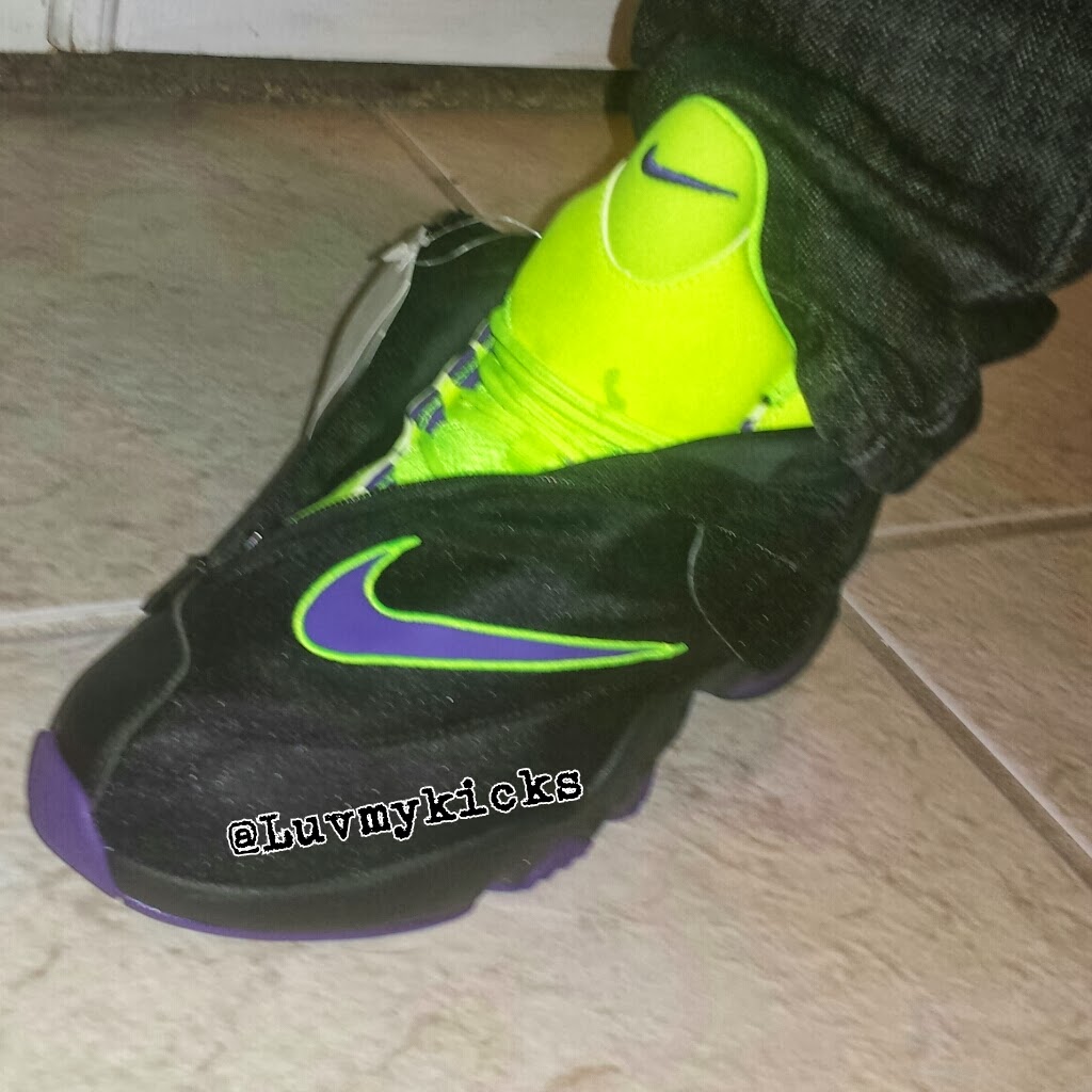 Nike Air Zoom Flight The Glove Black Purple Neon 03