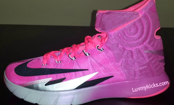 Nike Hyperrev Think Pink 3