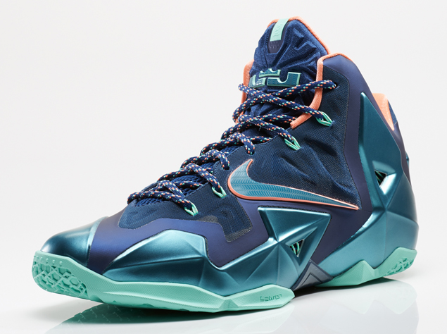 Nike LeBron 11 