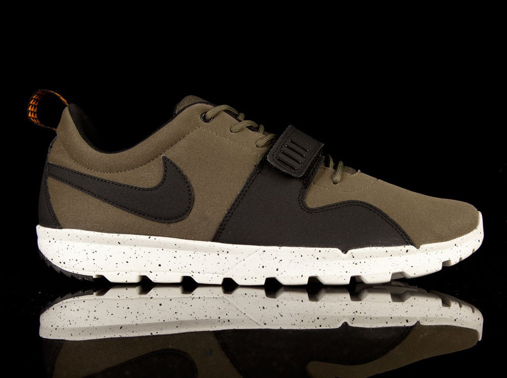 Nike Trainerendor Olive Black Orange 4