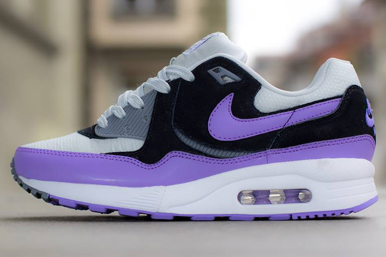 Nike Wmns Air Max Light Light Base Grey Violet 2