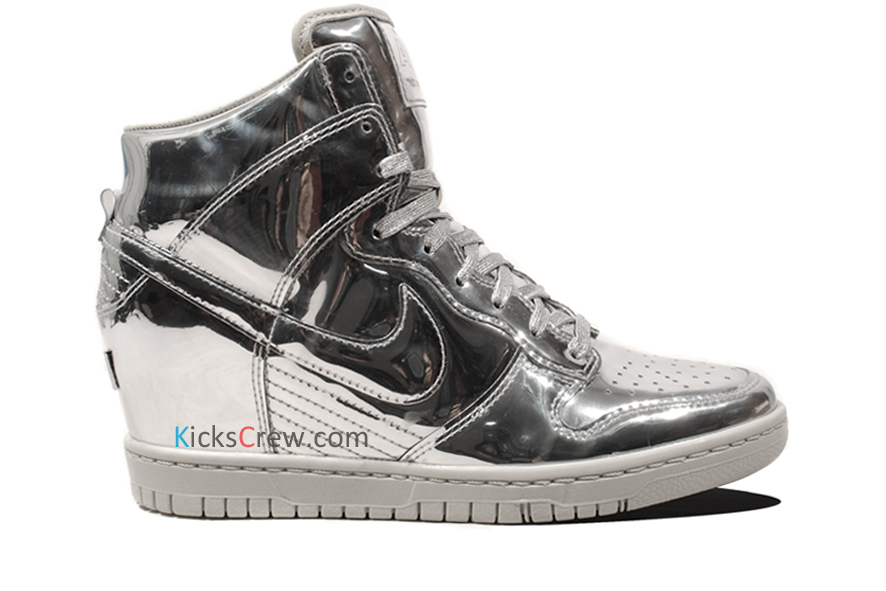 Nike Wmns Dunk Sky High Liquid Metal Pack 10