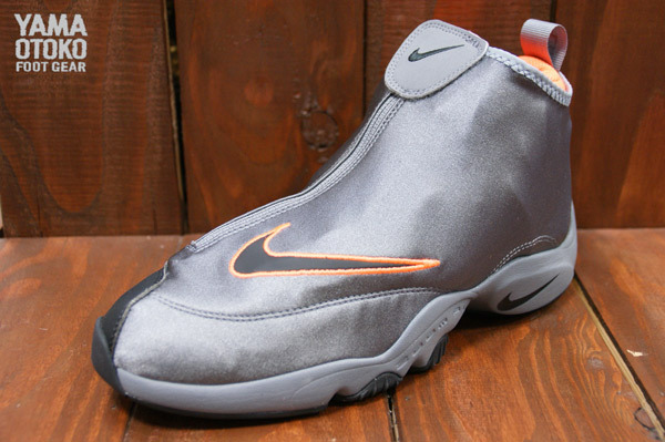 Oregon State Nike Air Zoom Flight Glove 03