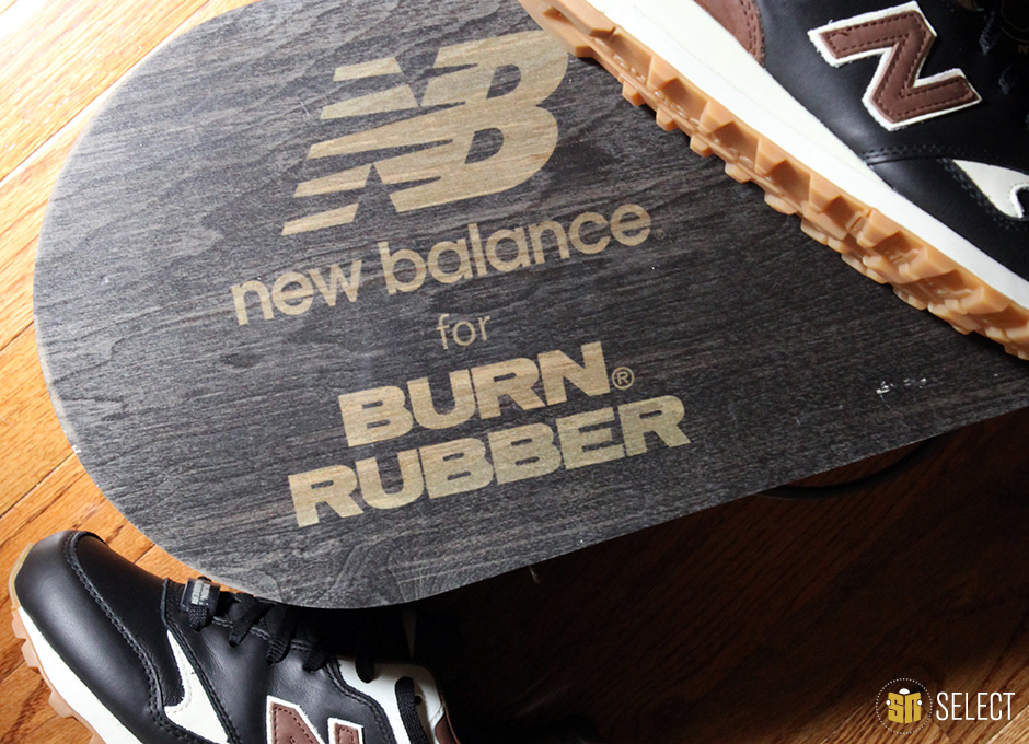 Sn Select Burn Rubber X New Balance 577 19