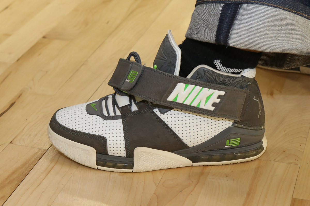 Sneaker Con Nyc November 2013 On Feet 02