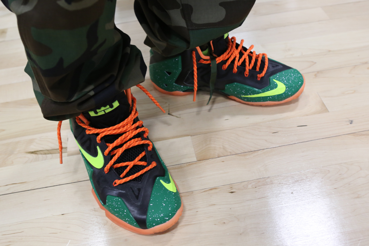 Sneaker Con Nyc November 2013 On Feet 147