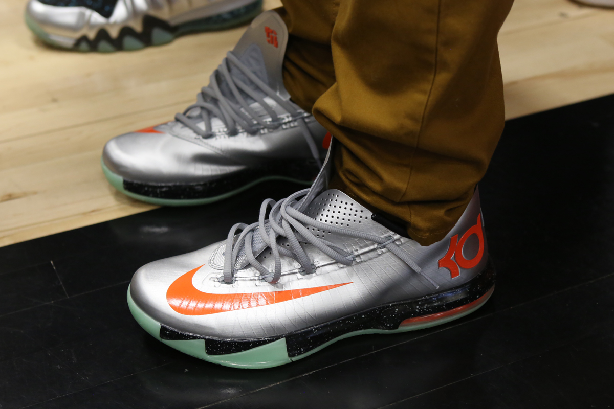 Sneaker Con Nyc November 2013 On Feet 161