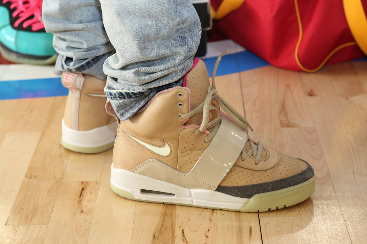Sneaker Con Nyc November 2013 On Feet 40