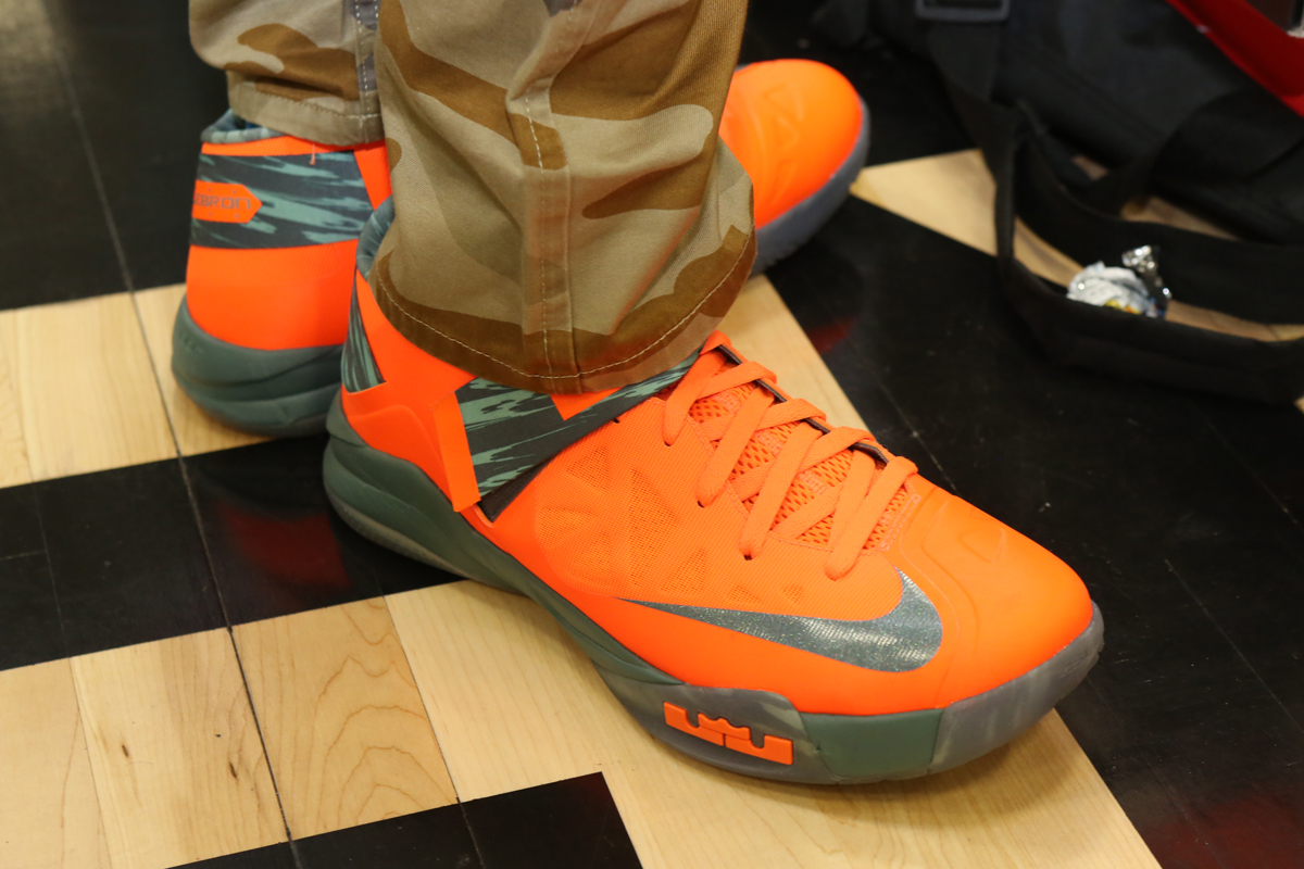Sneaker Con Nyc November 2013 On Feet 84