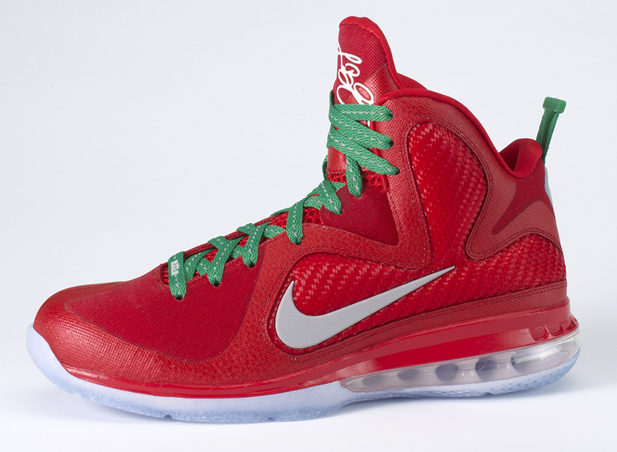 2011 Christmas Nike Basketball 2