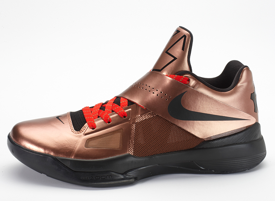 2011 Christmas Nike Basketball 4