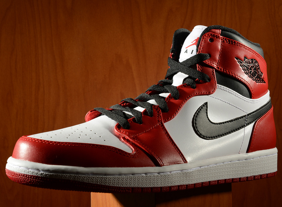 2013 Air Jordan 1 Bulls