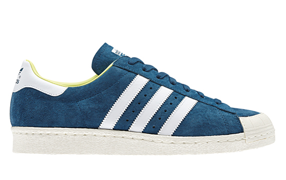 All blue shell hot sale toe adidas