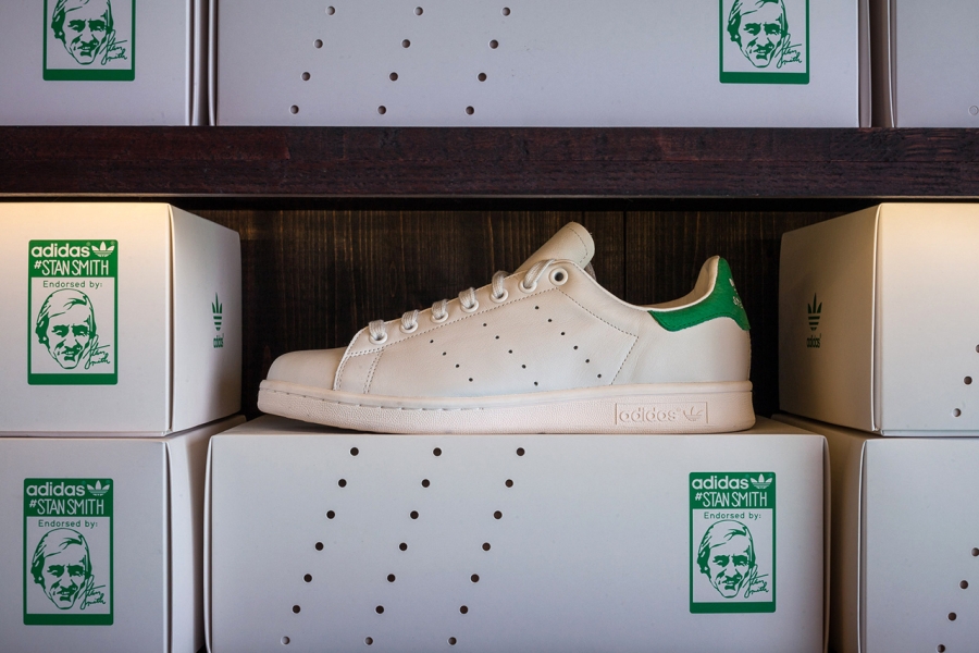 stan smith box