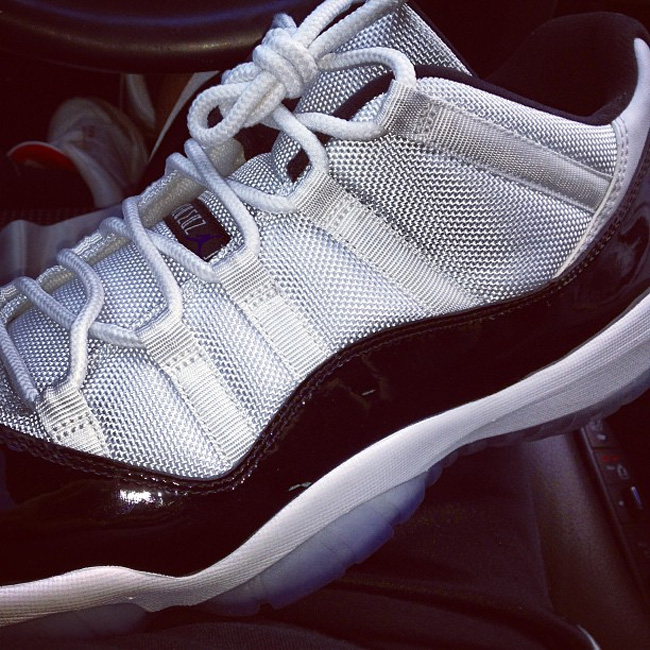 Air Jordan 11 Low Concord 01