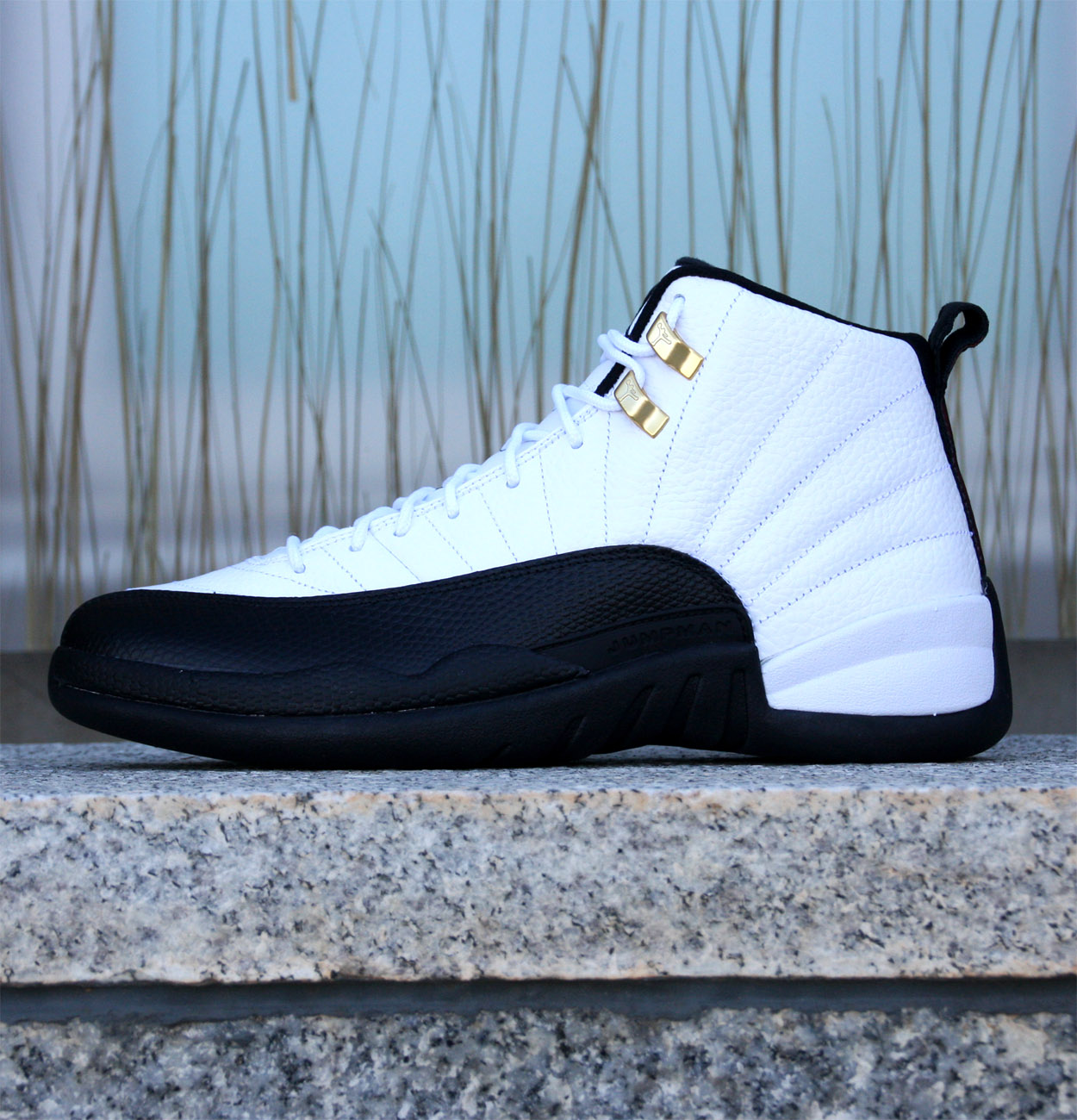 Air Jordan 12 Taxi Release Reminders 02