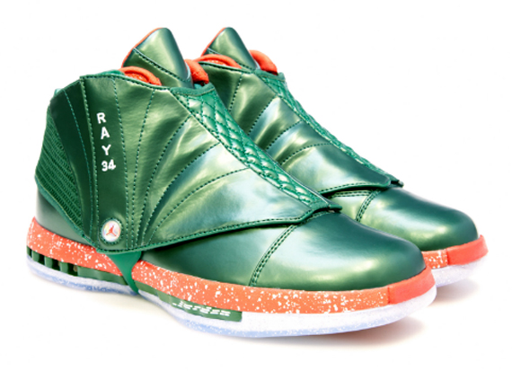 Air Jordan 16 Ray Allen Christmas 1