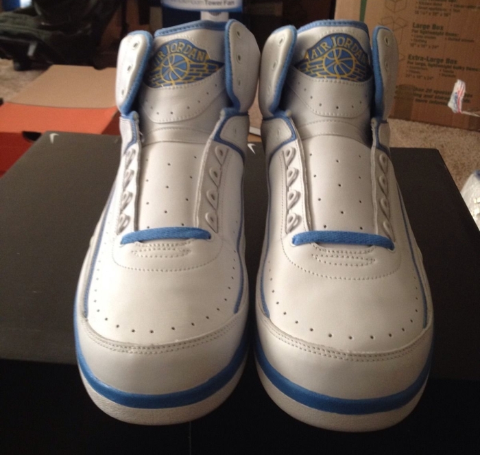 Air Jordan 2 Melo Nuggets Home 04