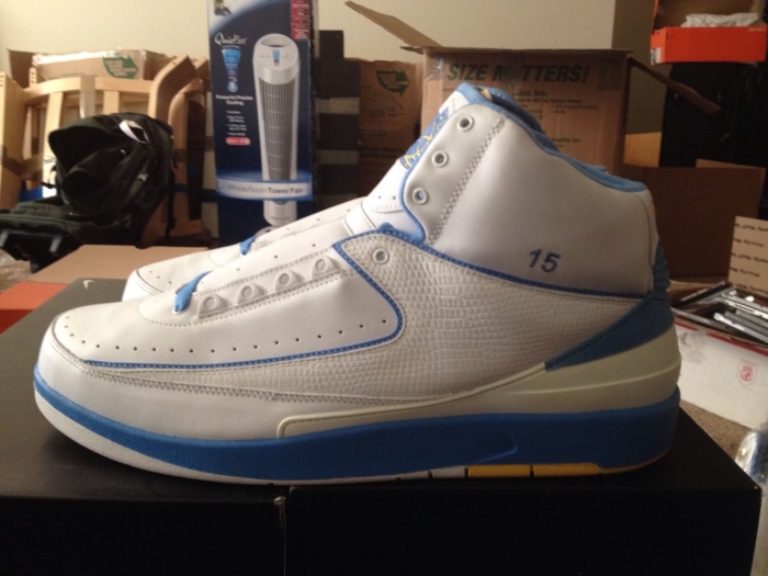 Air Jordan 2 Melo Nuggets Home 06