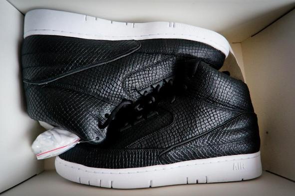 Dover St Market Nike Air Python 01