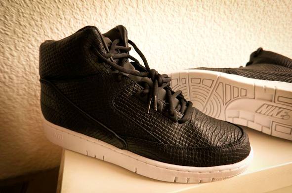 Dover St Market Nike Air Python 07