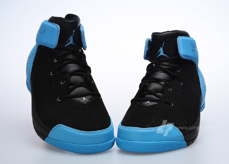 Jordan Melo 1 5 Black Metallic Silber University Blue Release Date 01