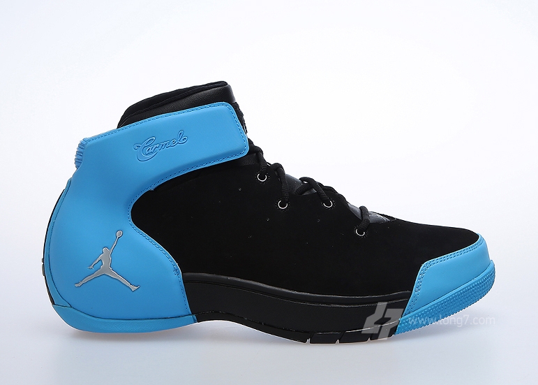 Jordan Melo 1 5 Black Metallic Silber University Blue Release Date 03