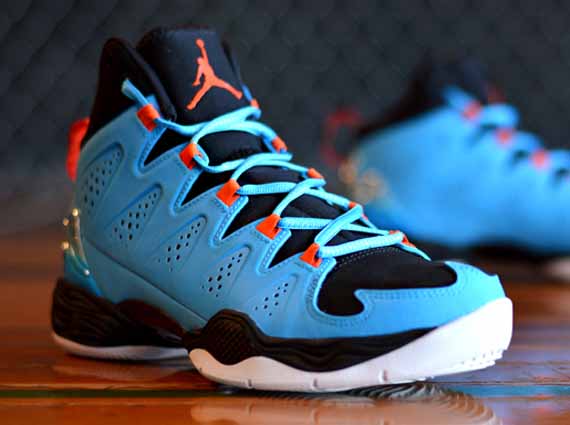 Jordan Melo M10 - Dark Powder Blue - Team Orange | Arriving at Retailers