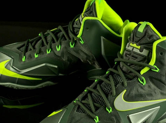 Nike LeBron 11 "Dunkman" - Release Date