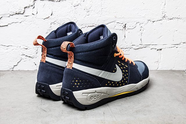 Nike Acg Air Alder Mid Slate Bone 03