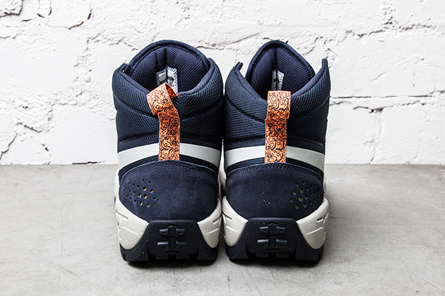 Nike Acg Air Alder Mid Slate Bone 05