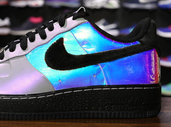 nike air force 1 hologram