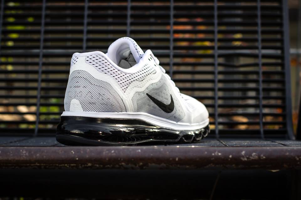 Nike Air Max 2014 White Black Pure Platinum Volt 03
