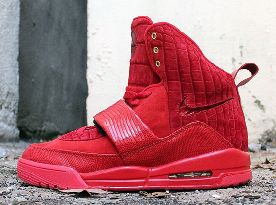 Nike Air Yeezy 1 All Red Customs 01a
