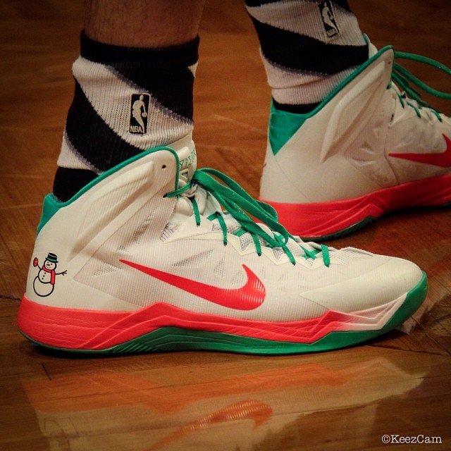 Nike Basketball Christmas 2013 Player Exclusive Sneakers 01