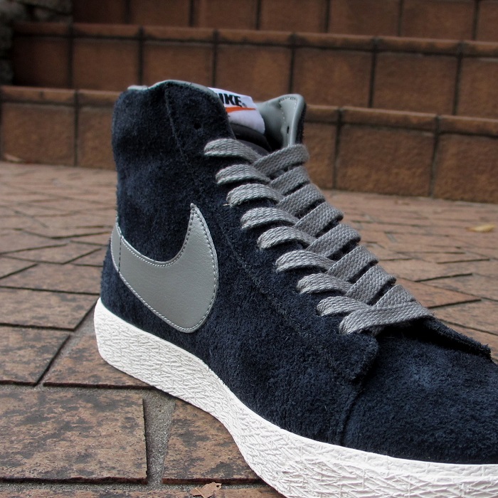 Nike Blazer Mid Prm Vntg Suede Black Grey 05