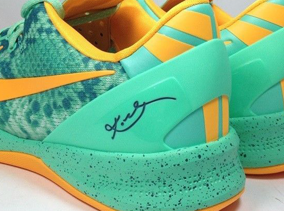 Nike Kobe 8 “Green Glow” – Available Early on eBay