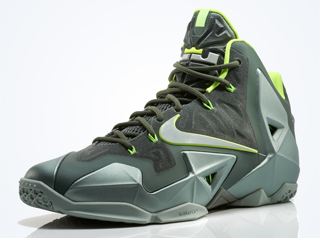 Nike LeBron 11 “Dunkman” – Nikestore Release Info