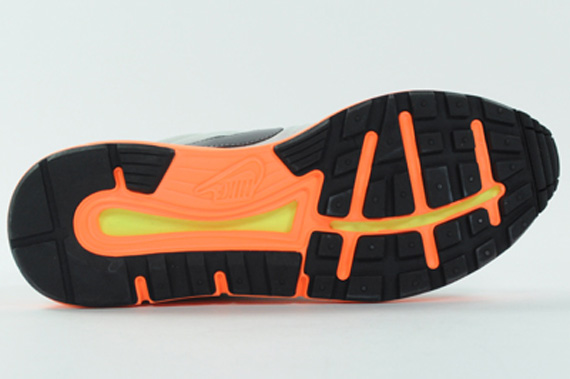 Nike Lunar Internationalist Grey Orange 05