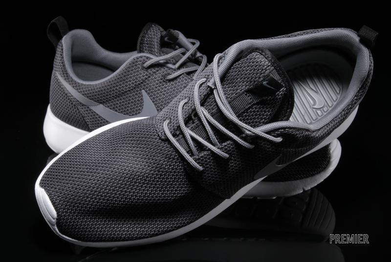 Nike Roshe Run Black Cool Grey White 05