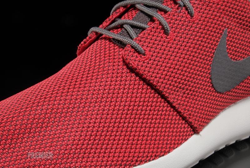 Nike Roshe Run Red Velvet Brown 06